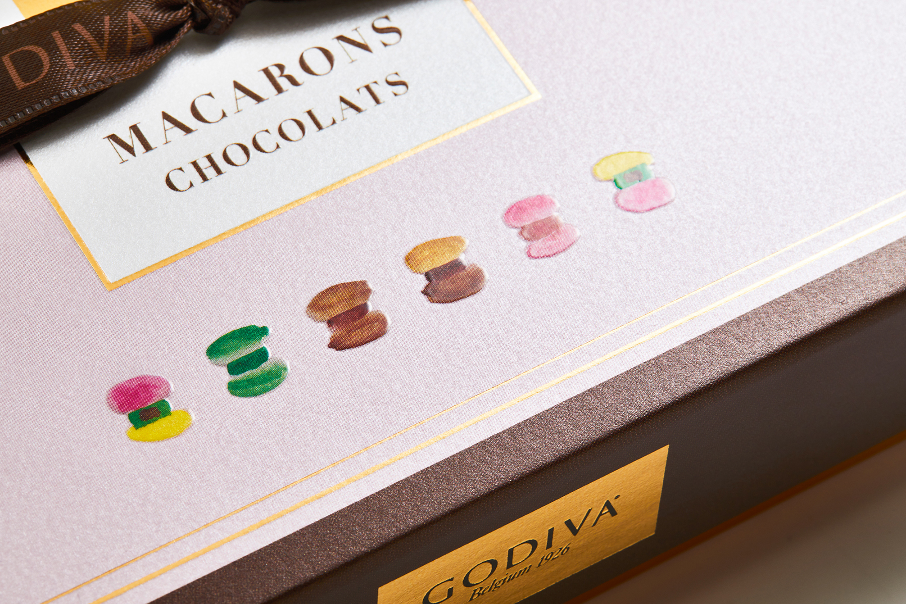 GODIVA FY20 White Day Collection Macarons Chocolat Package