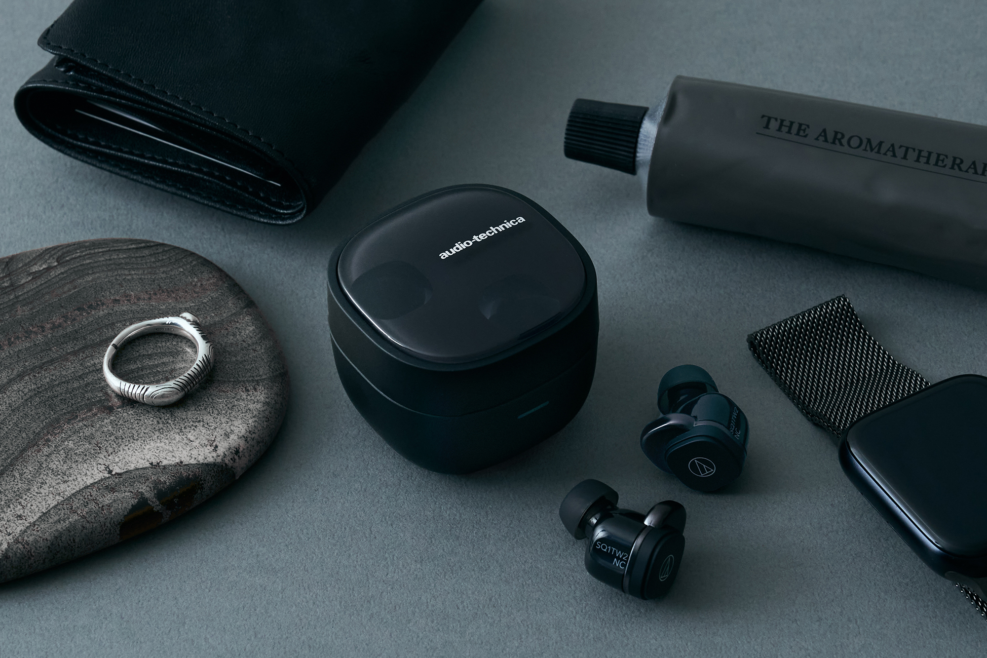 Audio-Technica “ATH-SQ1TW2NC”